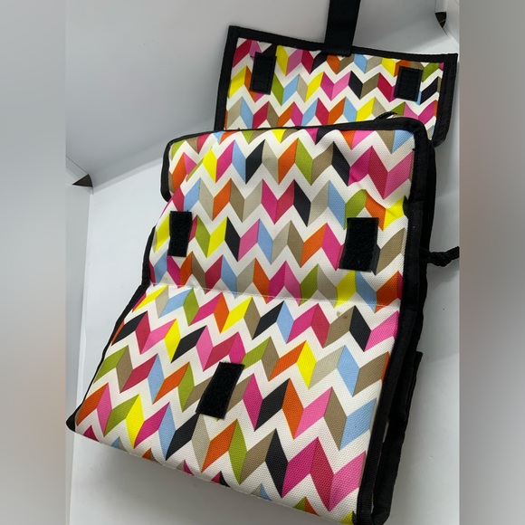 PackIt Freezable Chevron Lunch Bag - Picture 6 of 12
